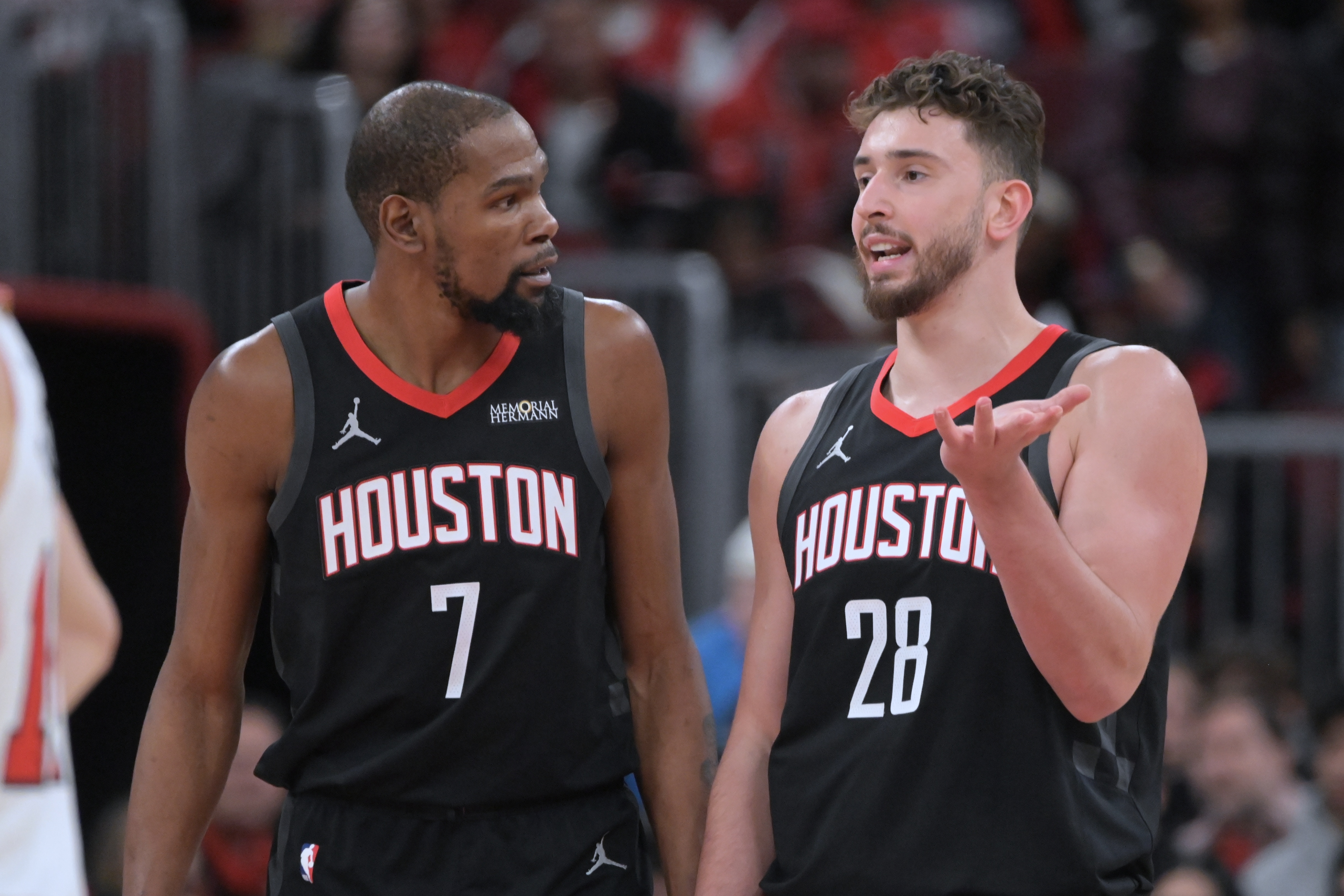 世界杯注册流程-杜兰特：申京是我们第四节的能量源泉 这是我们赢球的原因